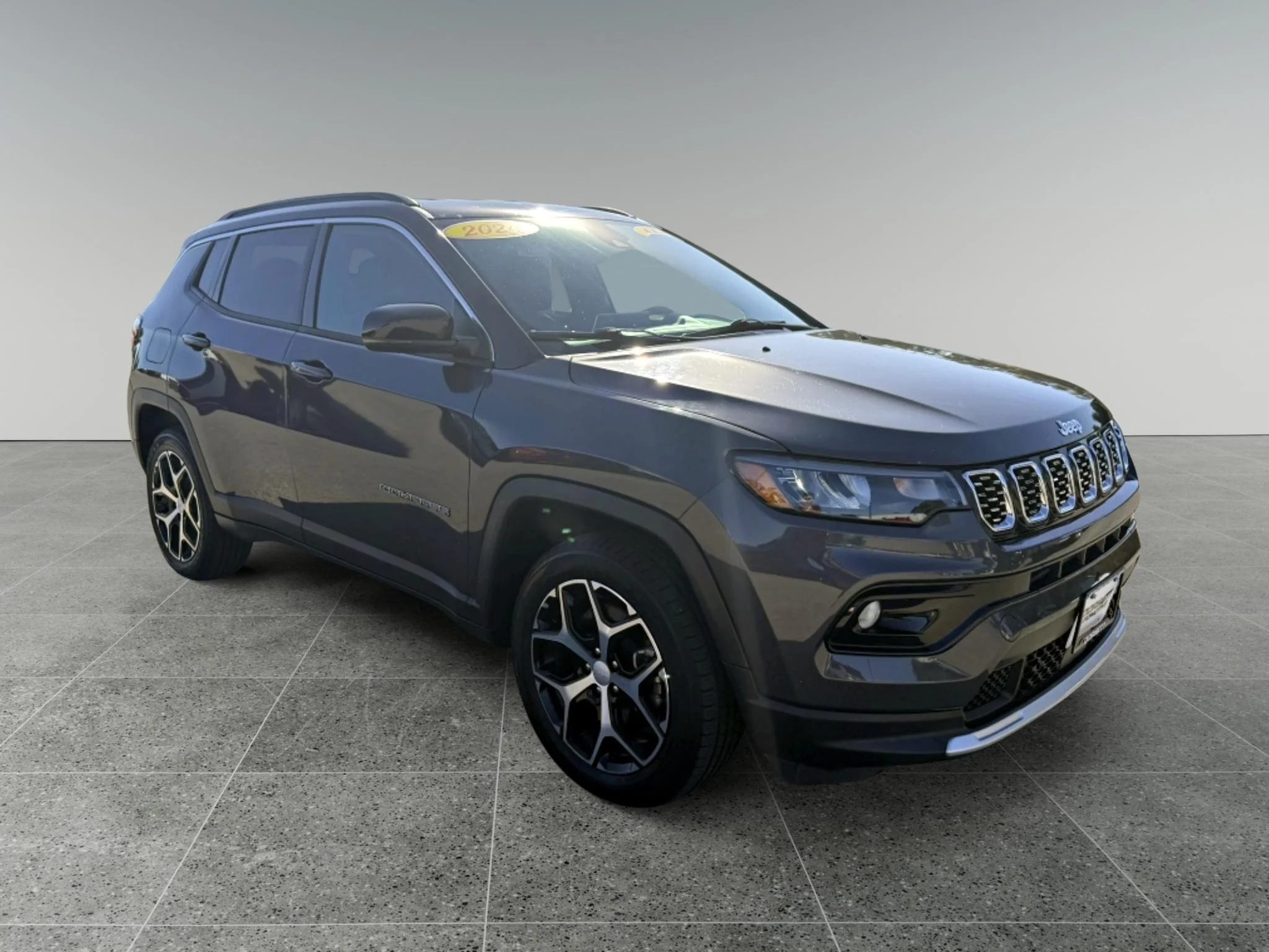 Used 2024 Baltic Gray Metallic Clearcoat Jeep Limited image 8