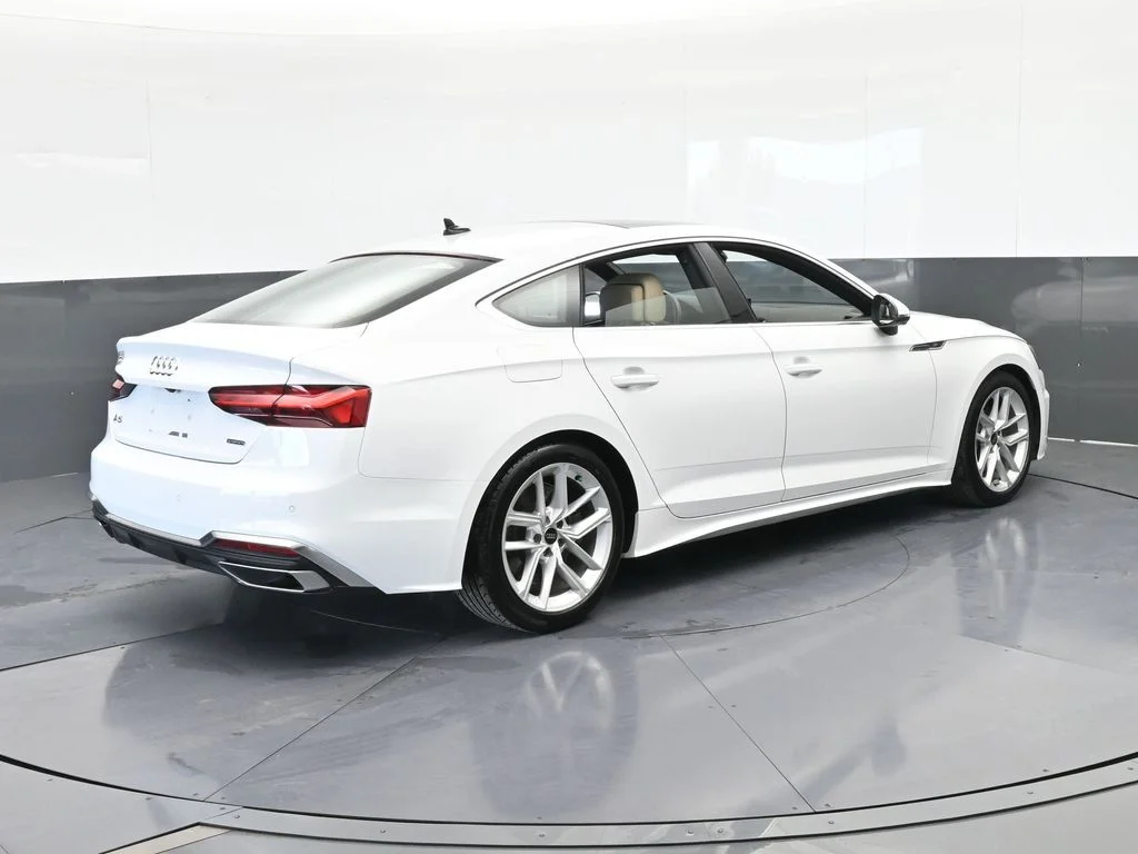 Used 2024 Glacier White Metallic Audi 45 S line Premium Plus image 6