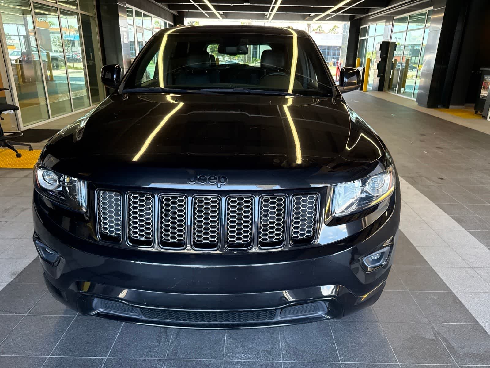 Used 2015 Jeep Grand Cherokee Altitude with VIN 1C4RJEAG9FC668836 for sale in Costa Mesa, CA
