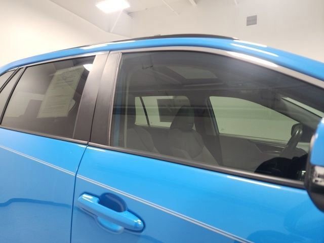 2021 Toyota RAV4 XLE Premium - Photo 14