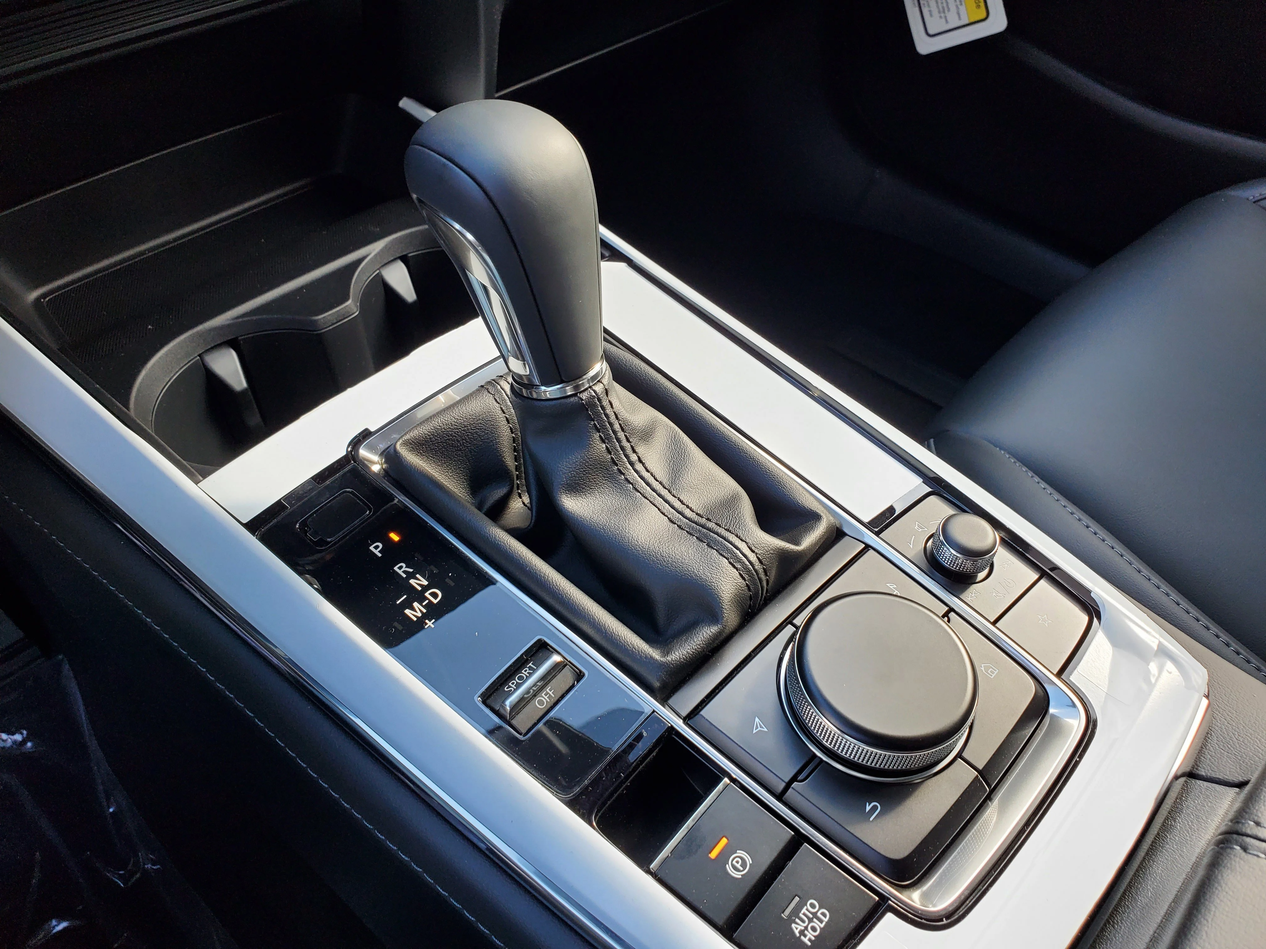 2026 Mazda CX-30 Premium - Photo 9