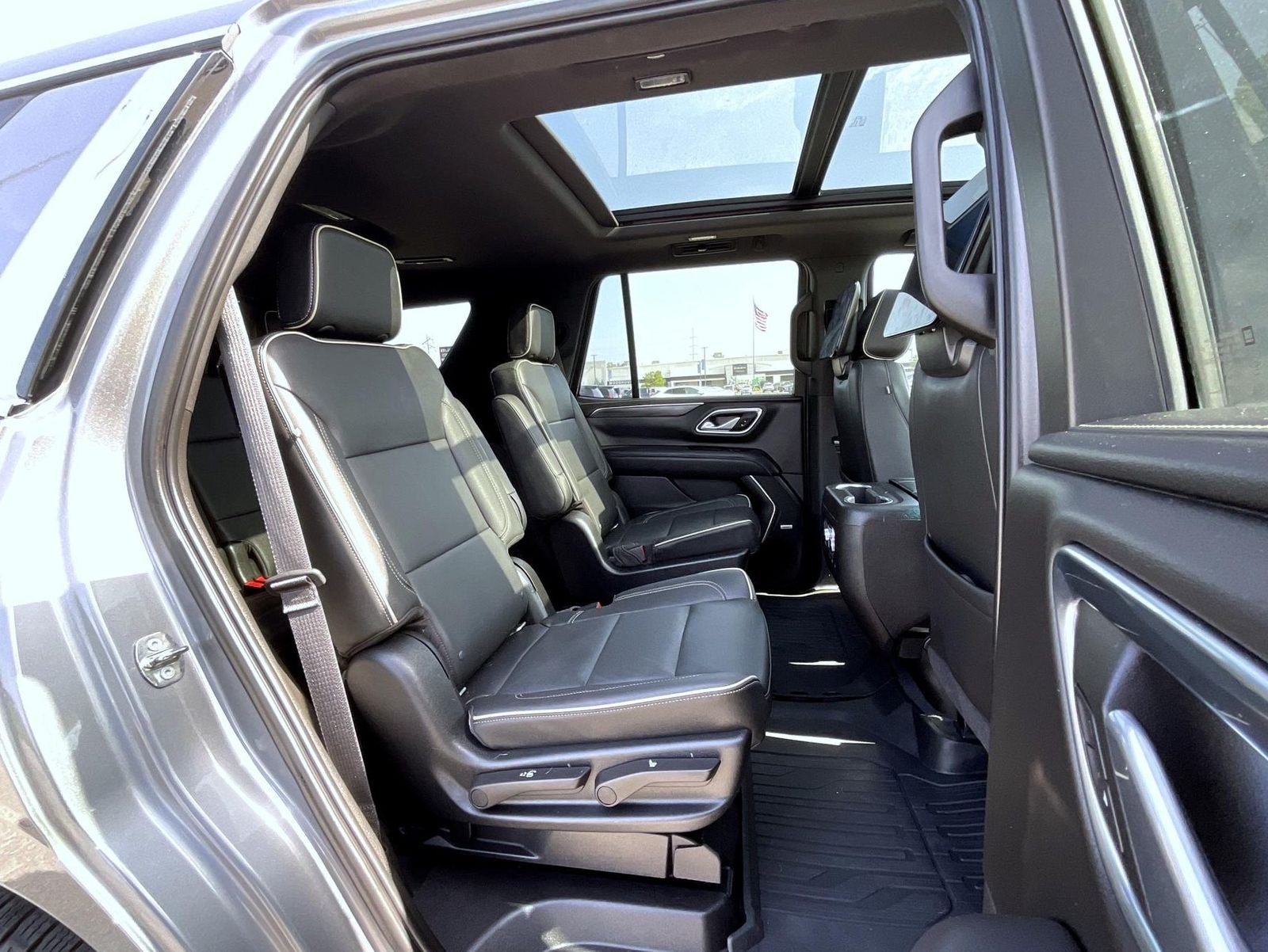 Used 2021 Gray GMC SLT image 18