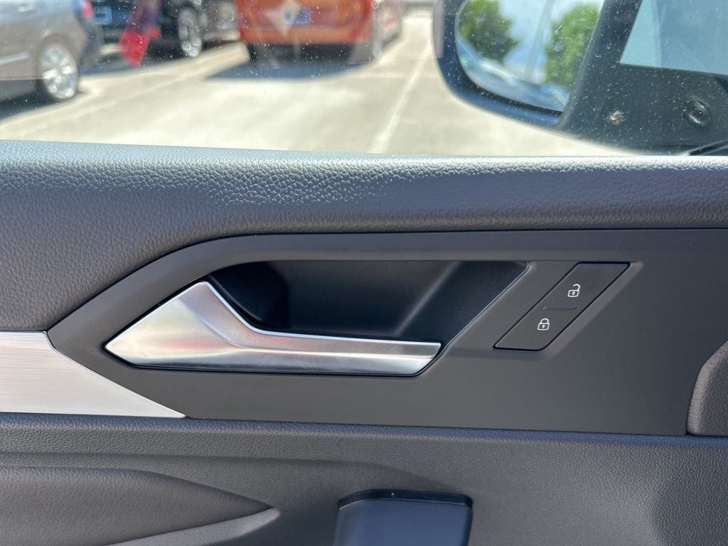 2026 Volkswagen Jetta Sport - Photo 11