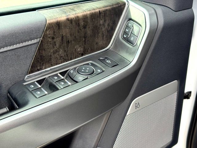 Used 2026 White Ford Lariat image 15