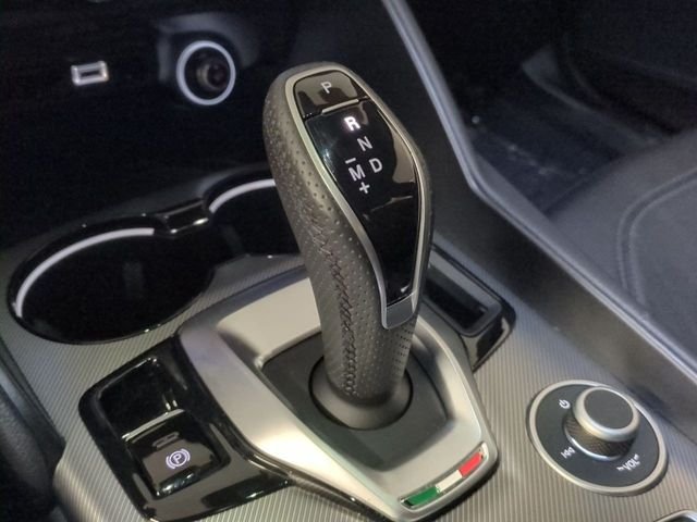 Certified Used 2022 White Alfa Romeo Veloce image 21