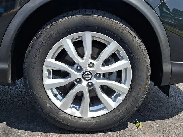 Used 2020 Black Nissan SV image 8