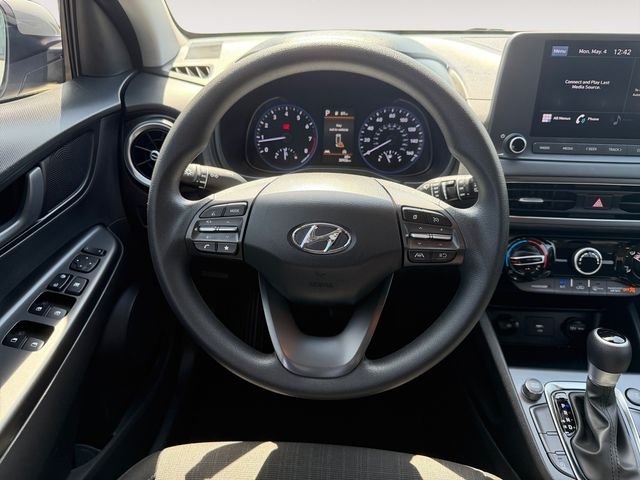 Used 2023 Silver Hyundai SEL image 12