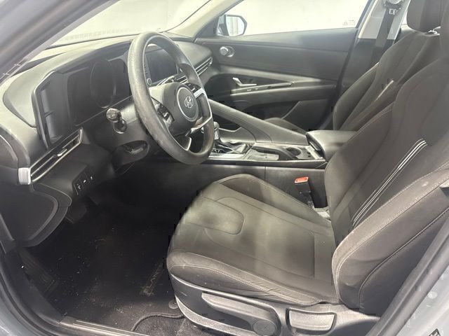 Used 2022 Gray Hyundai SEL image 12