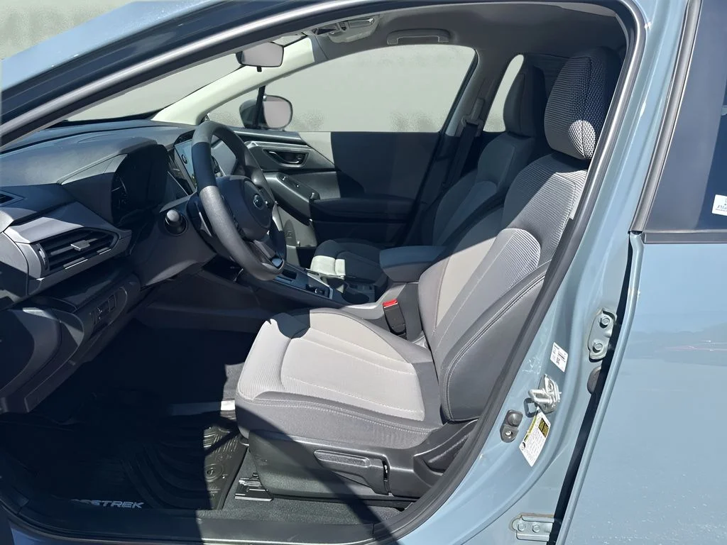 Used 2024 Blue Subaru Premium image 17