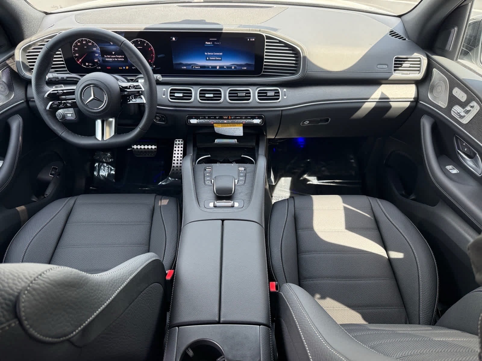 New 2026 MANUFAKTUR Moonlight White Magno Mercedes-Benz GLS 450 image 12