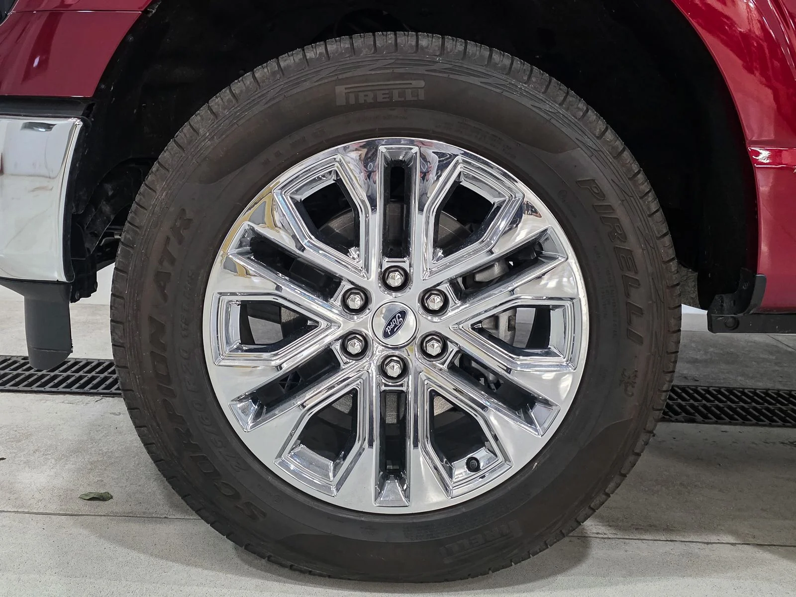 New 2026 Ruby Red Metallic Tinted Clearcoat Ford XLT image 18