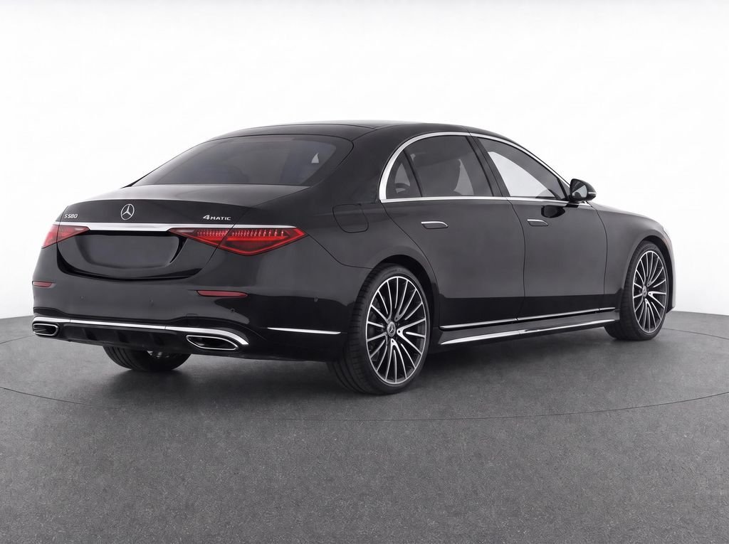Certified Used 2023 Black Mercedes-Benz S 580 image 4