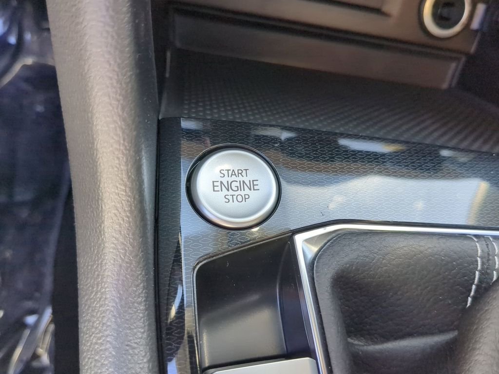 New 2026 White Volkswagen 1.5T S image 27