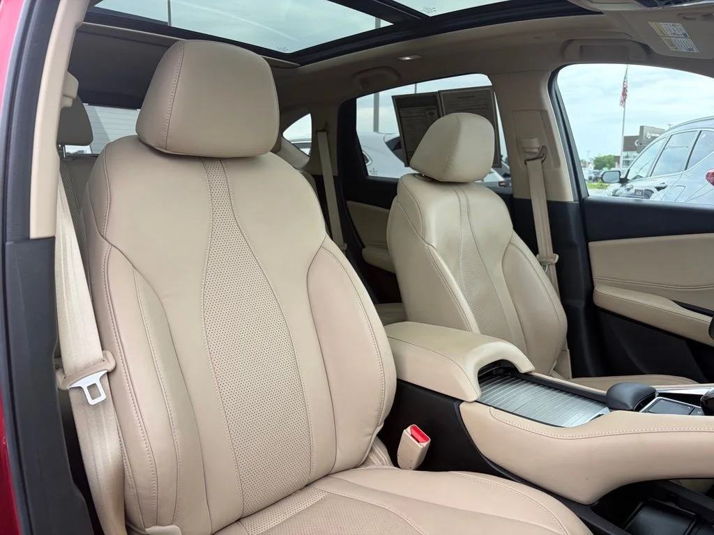 Certified Used 2023  Acura Technology Package SH-AWD image 16
