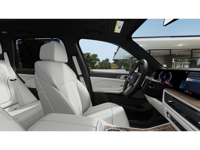 New 2026 Carbon Black Metallic BMW xDrive40i image 9