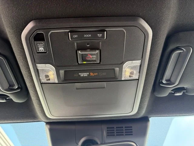 Used 2025 White Toyota SR5 image 21