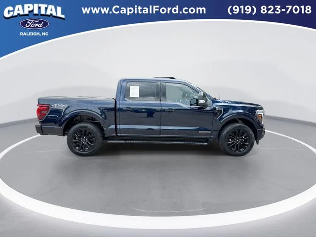 Used 2025 Blue Ford Lariat image 9