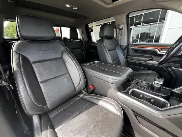 Used 2023 Onyx Black GMC Denali image 9