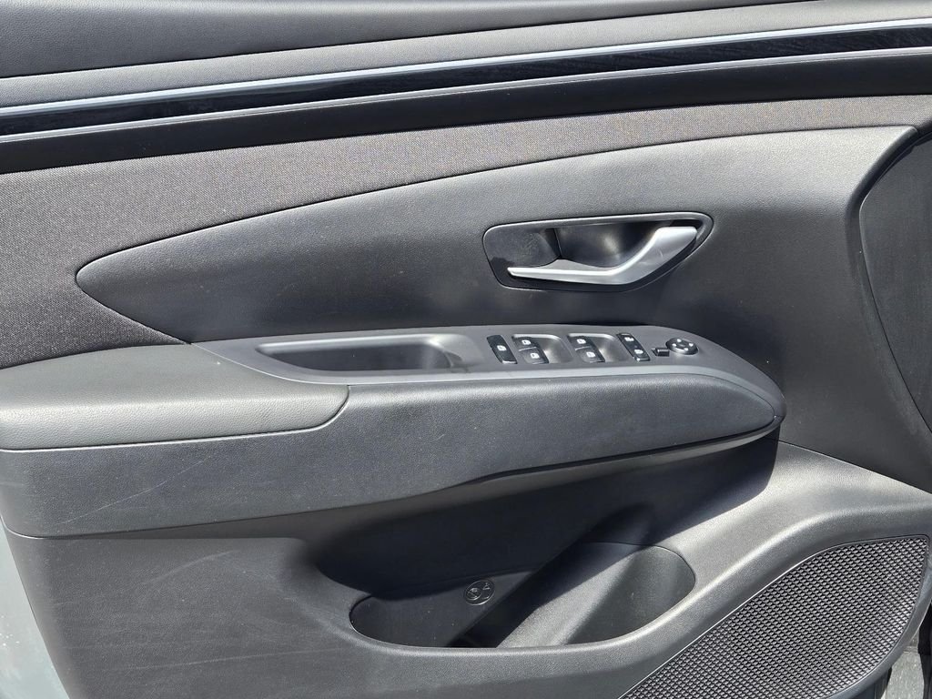 Used 2024 Gray Hyundai SEL image 13