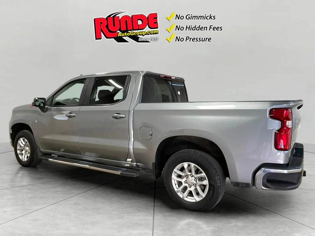 Used 2024 Sterling Gray Metallic Chevrolet LT image 3