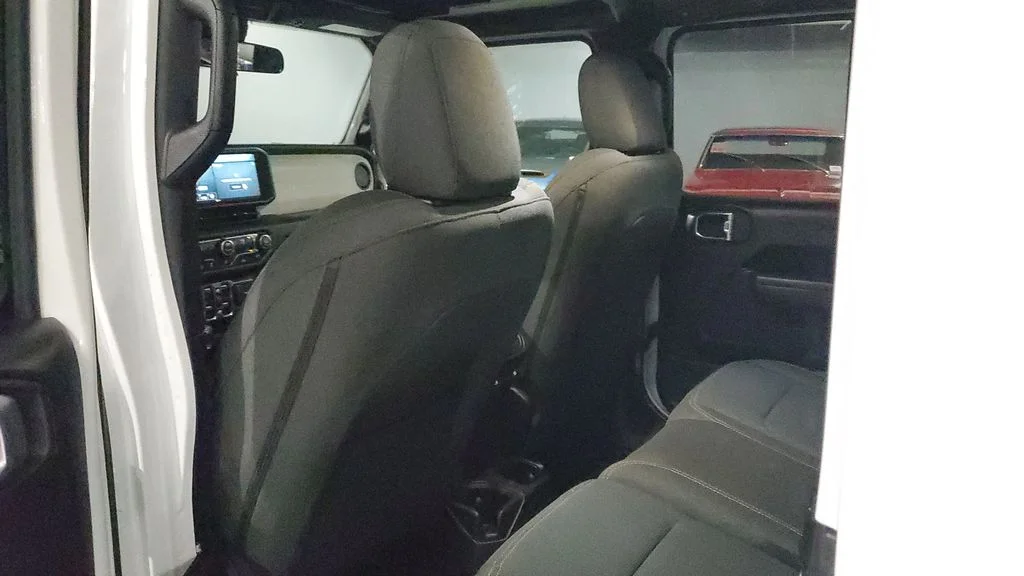 Used 2026 White Jeep Sport S image 15