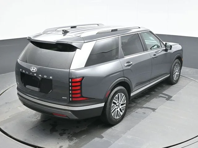 New 2026 Gray Hyundai SEL Premium image 17