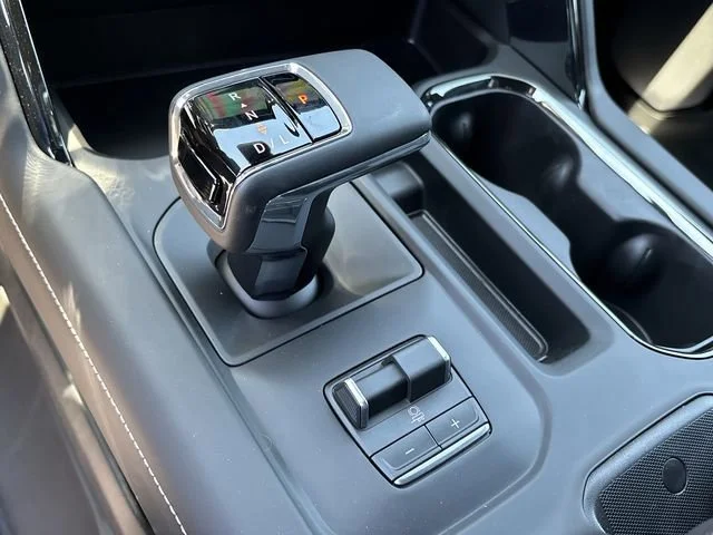 2026 GMC Sierra 1500 AT4X - Photo 19