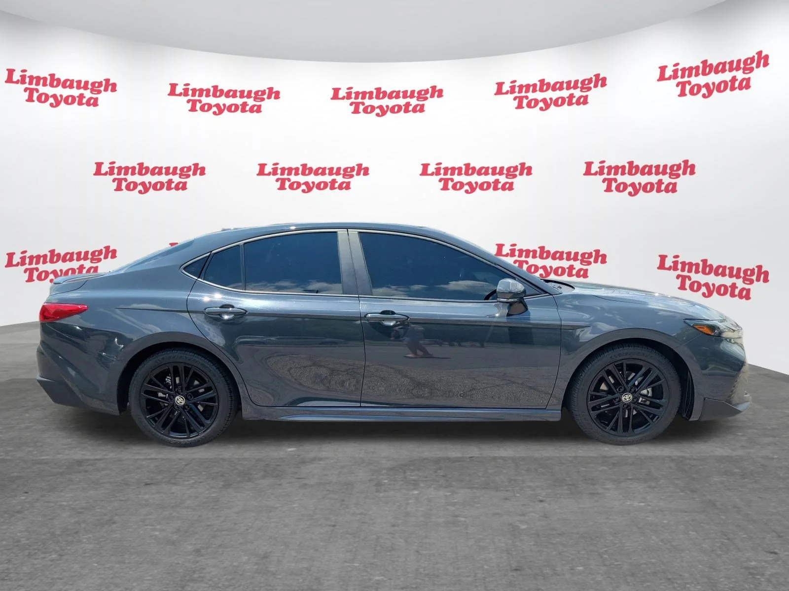Used 2025 Underground Toyota SE image 21