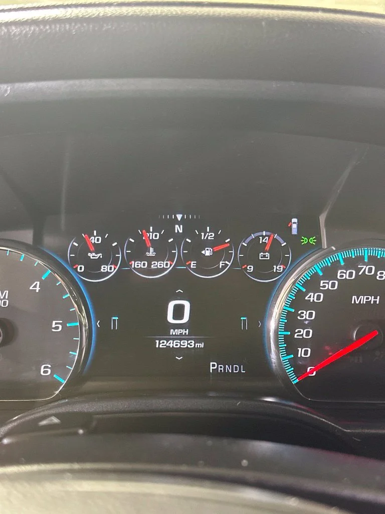 Used 2018 Red Quartz Tintcoat GMC Denali image 8