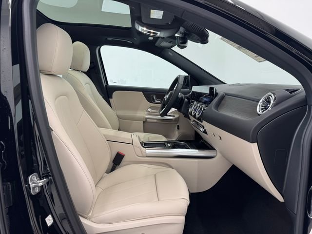 New 2026 Night Black Mercedes-Benz GLA 250 image 18