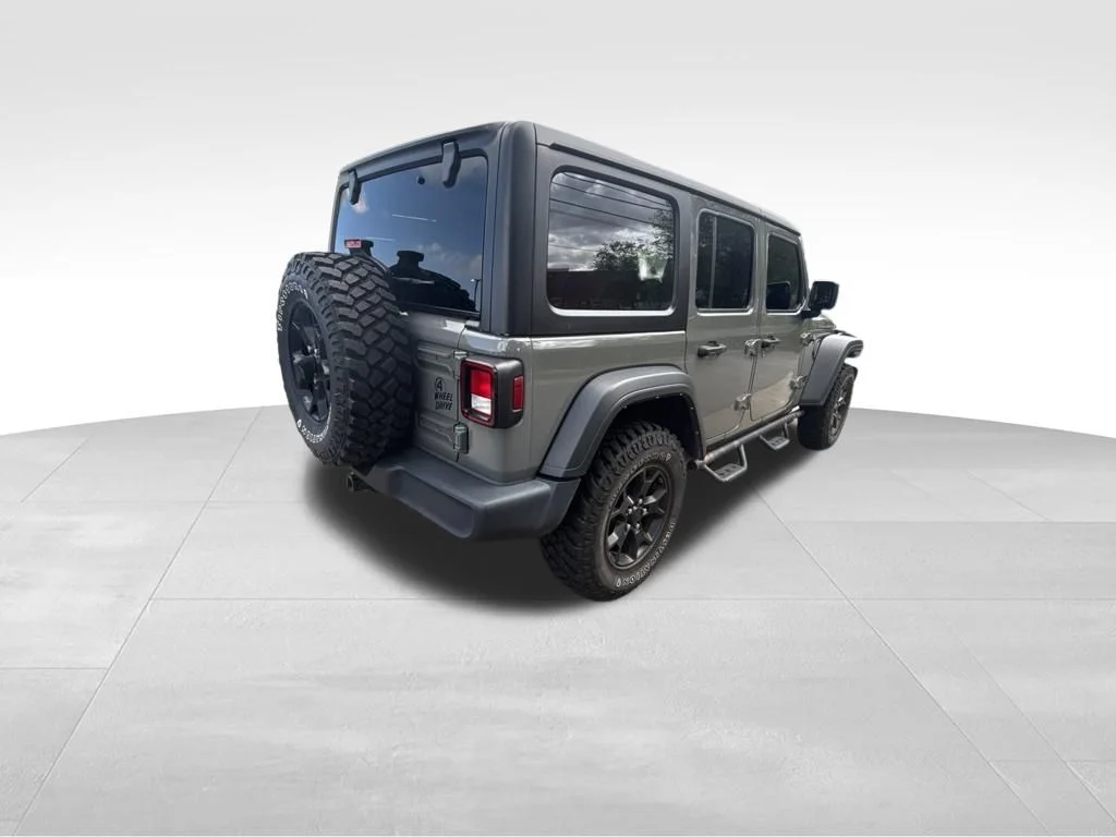 Used 2022 Gray Jeep Unlimited Willys image 7