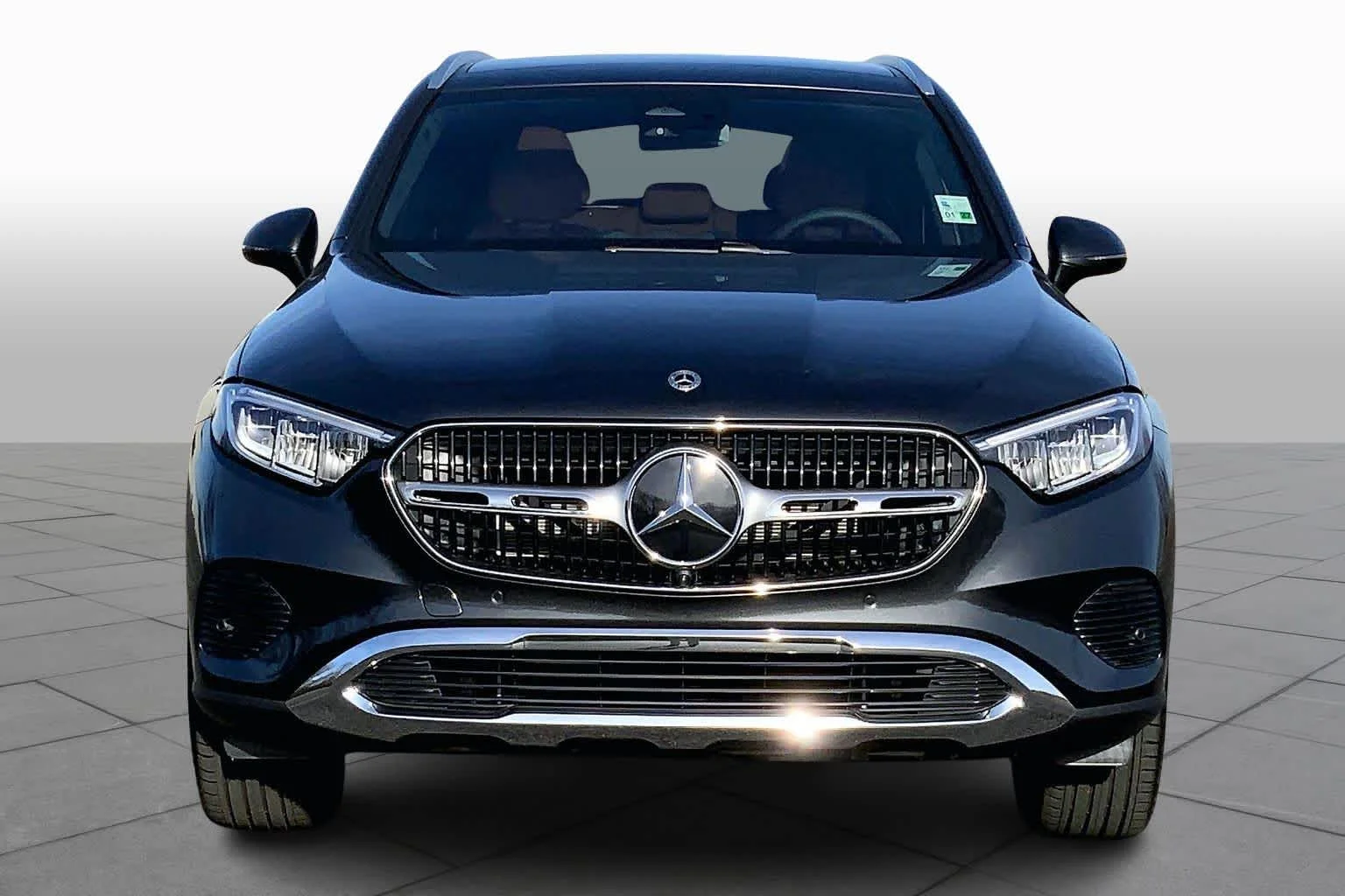 New 2026 Graphite Grey Metallic Mercedes-Benz GLC 300 image 3