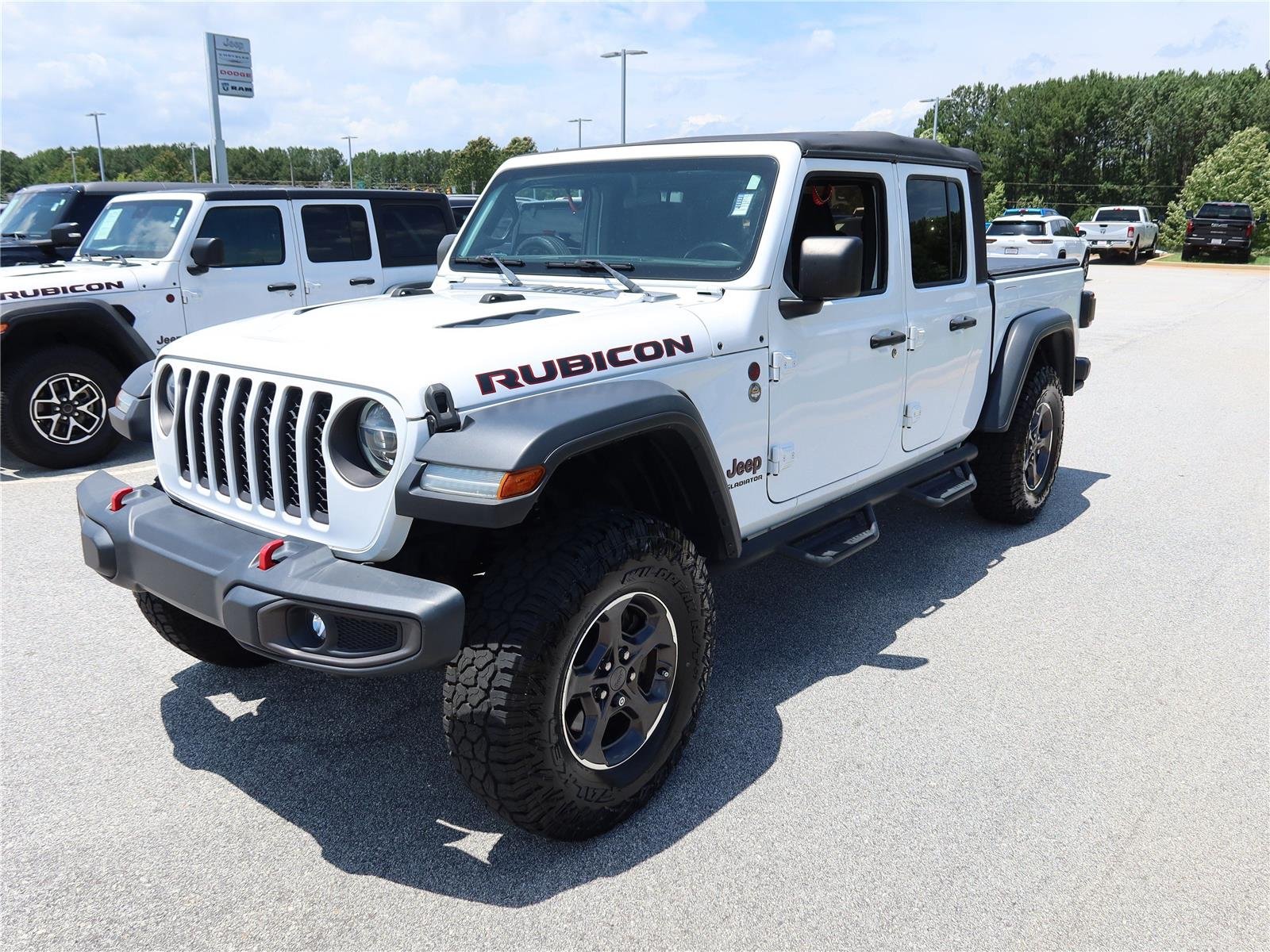Used 2021 BRIGHT WHITE CLEARCOAT JEEP RUBICON image 3
