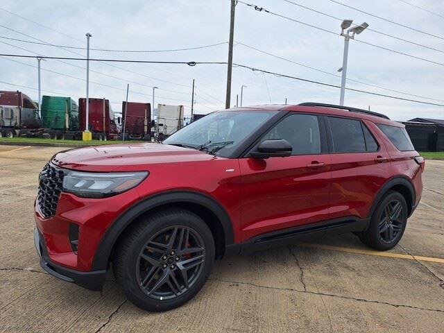 New 2026 Rapid Red Metallic Tinted Clearcoat Ford ST-Line image 9