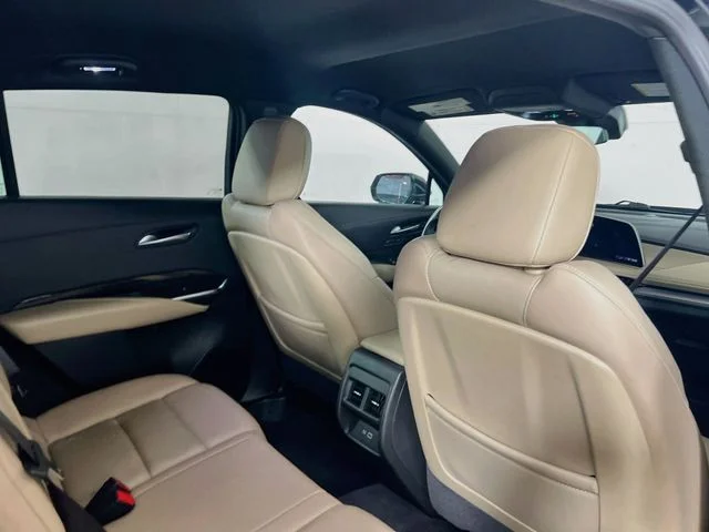 Used 2025 Black Metallic Cadillac Premium Luxury image 9