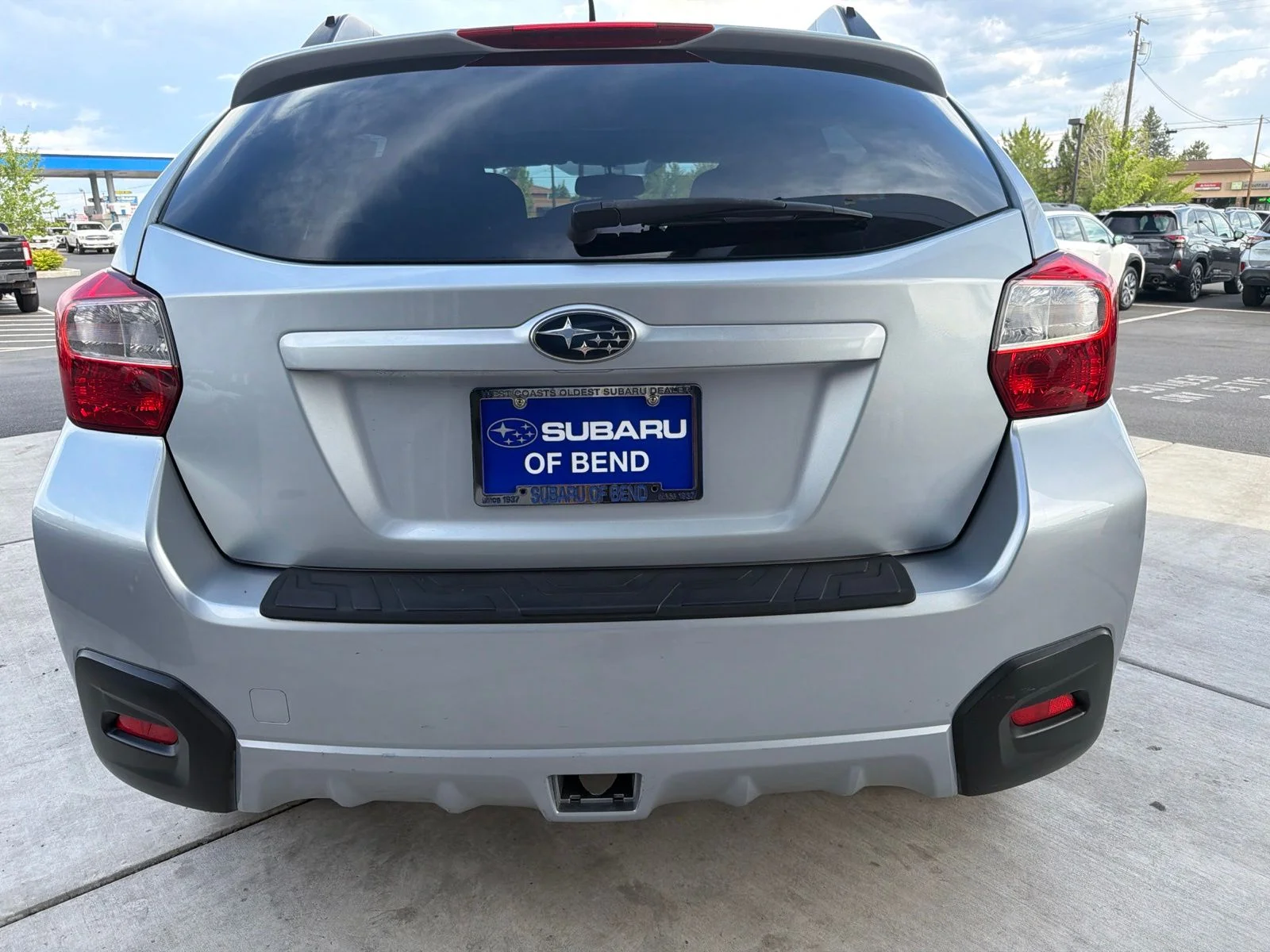 Used 2014 Ice Silver Metallic Subaru 2.0i Premium image 4