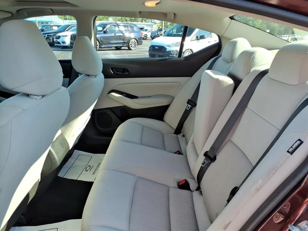 Used 2023 Red Nissan SV FWD image 22