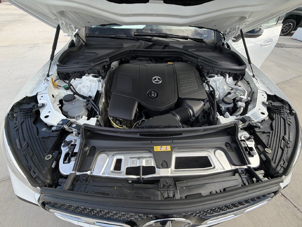 2025 Mercedes-Benz GLC Base - Photo 34
