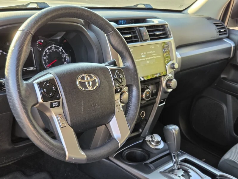 Used 2024 Classic Silver Metallic TOYOTA SR5 image 8