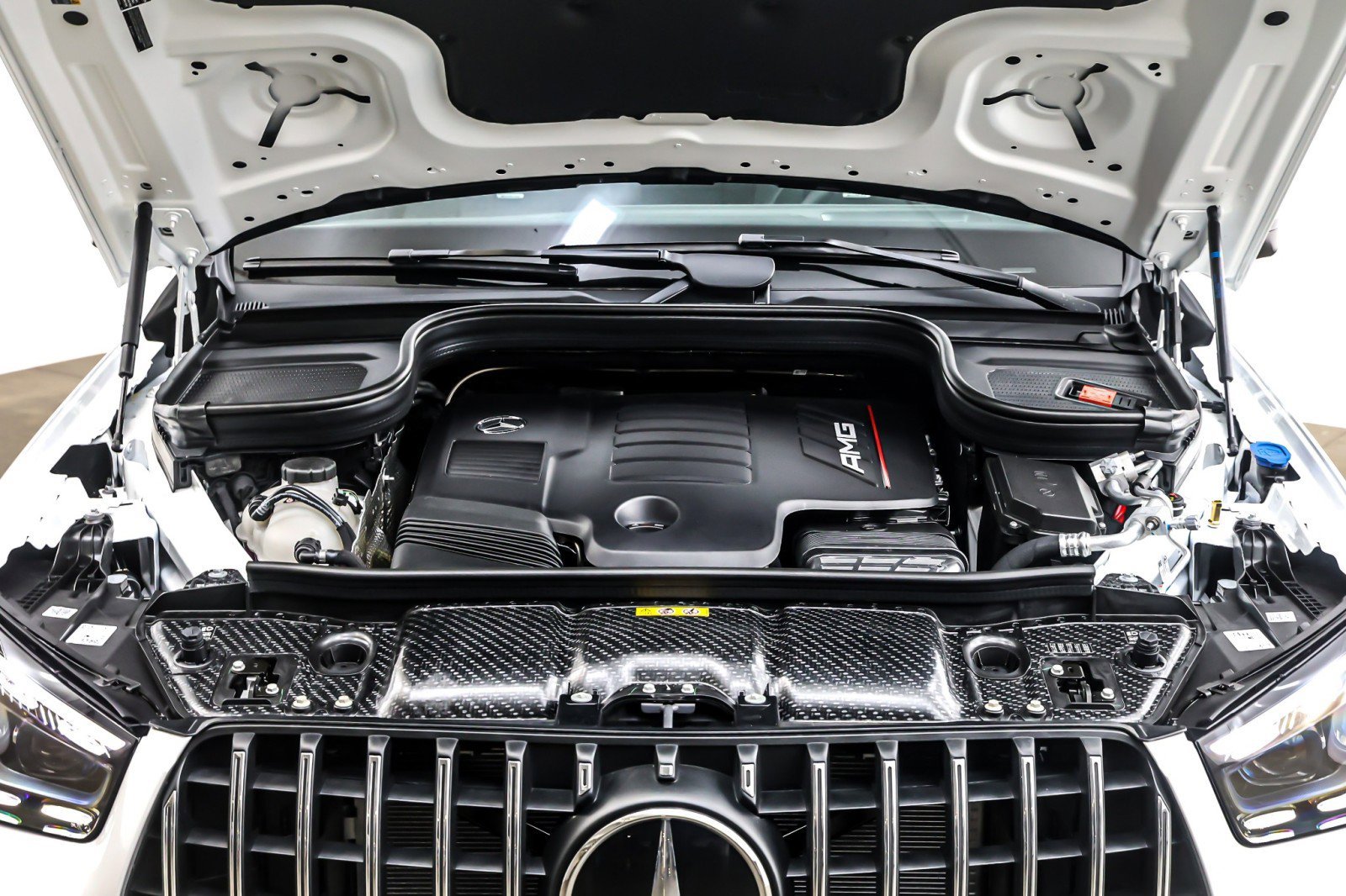 New 2026 Polar White Mercedes-Benz AMG® GLE 53 4MATIC+ SUV image 30