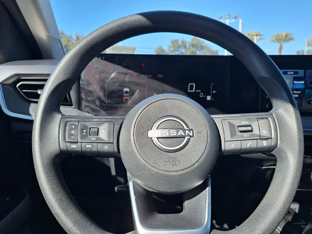 Used 2025 White Nissan SV image 18
