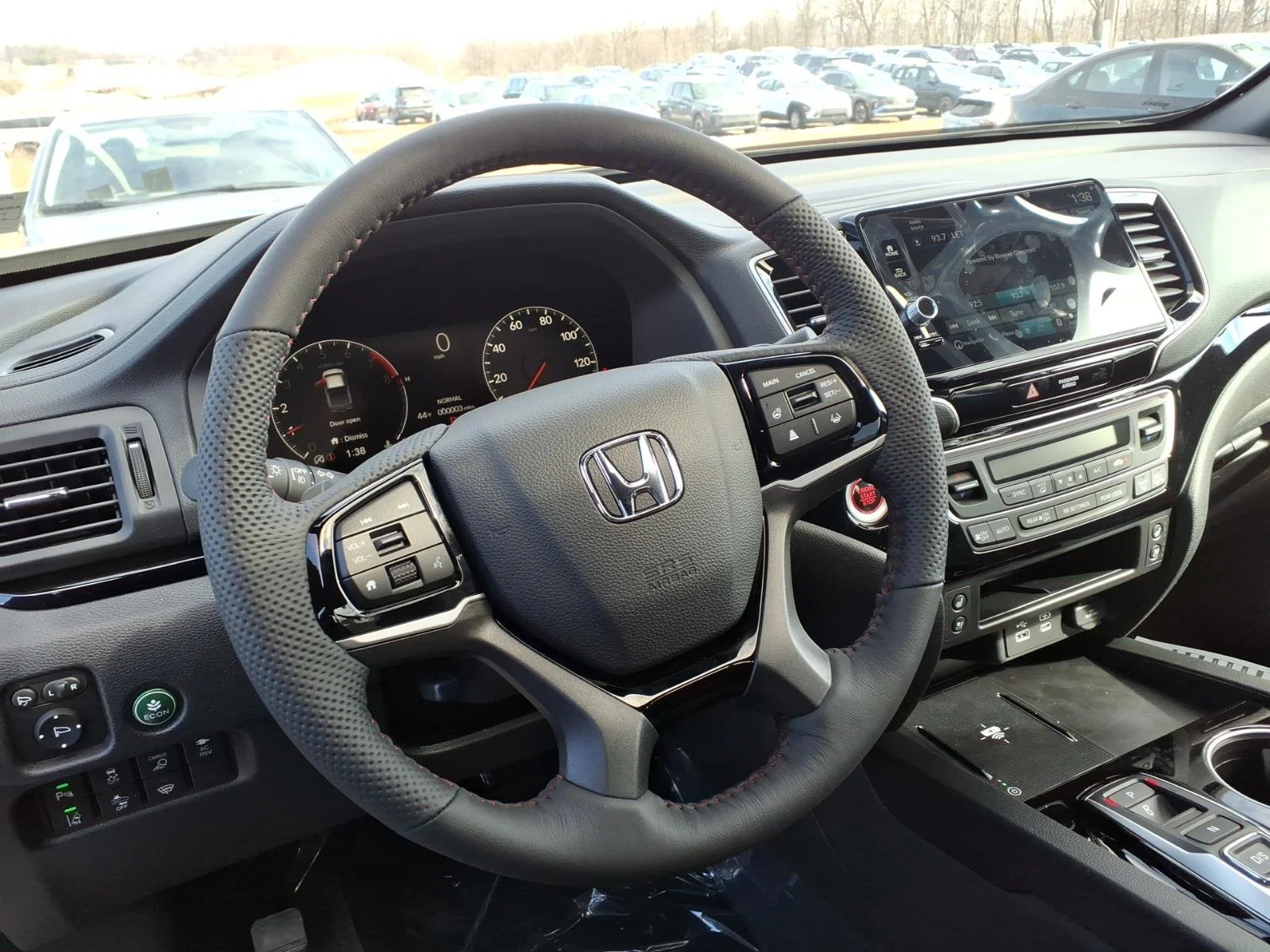 2026 Honda Ridgeline Black Edition - Photo 6