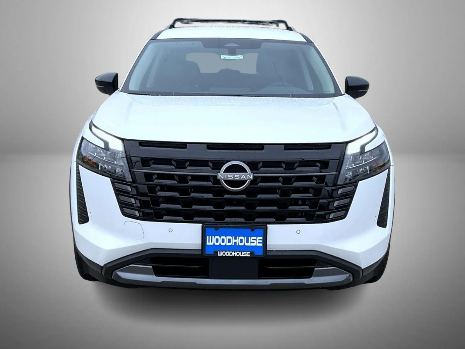 New 2026 White Nissan SL image 2