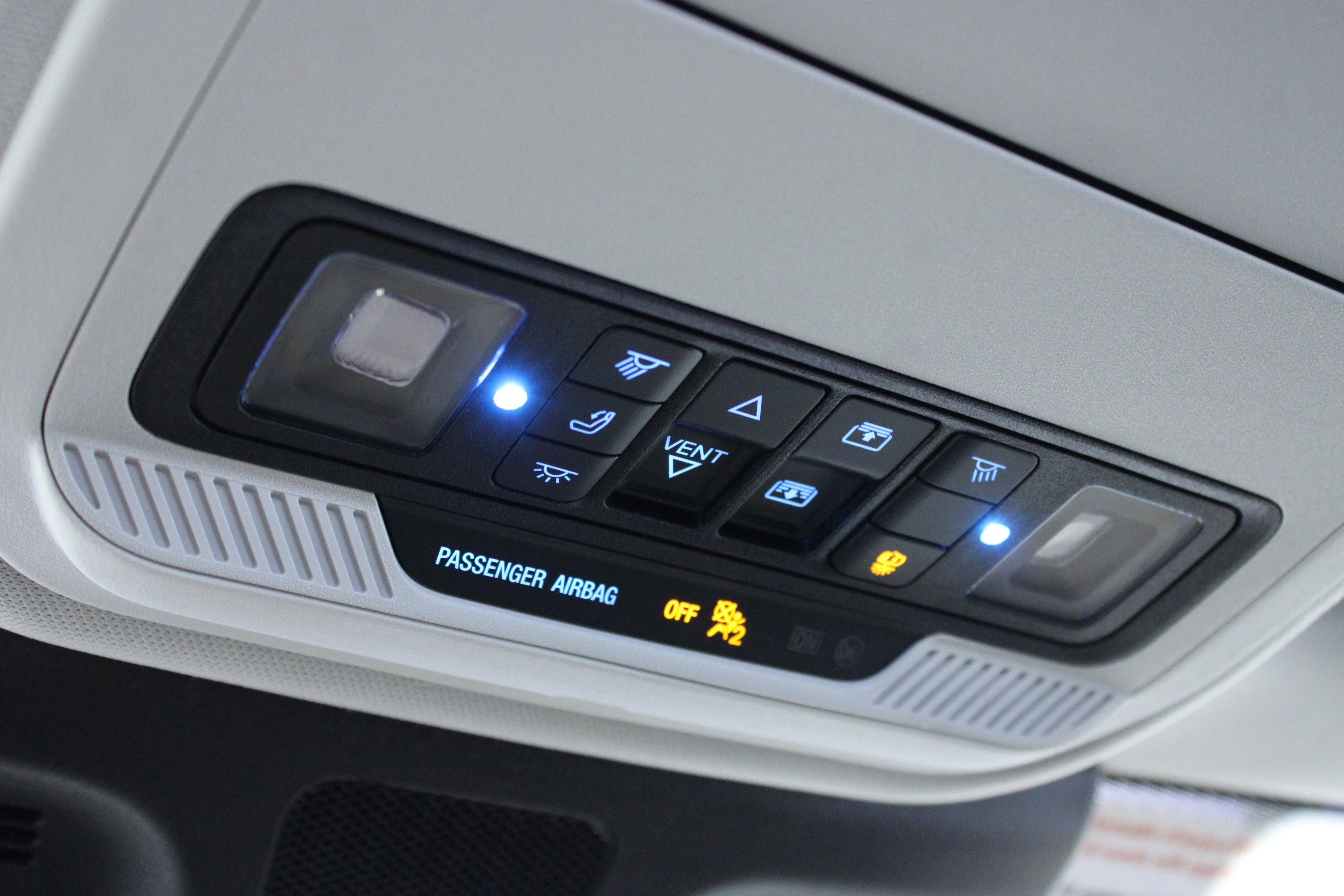 Used 2025 Oxford White Ford Platinum image 26