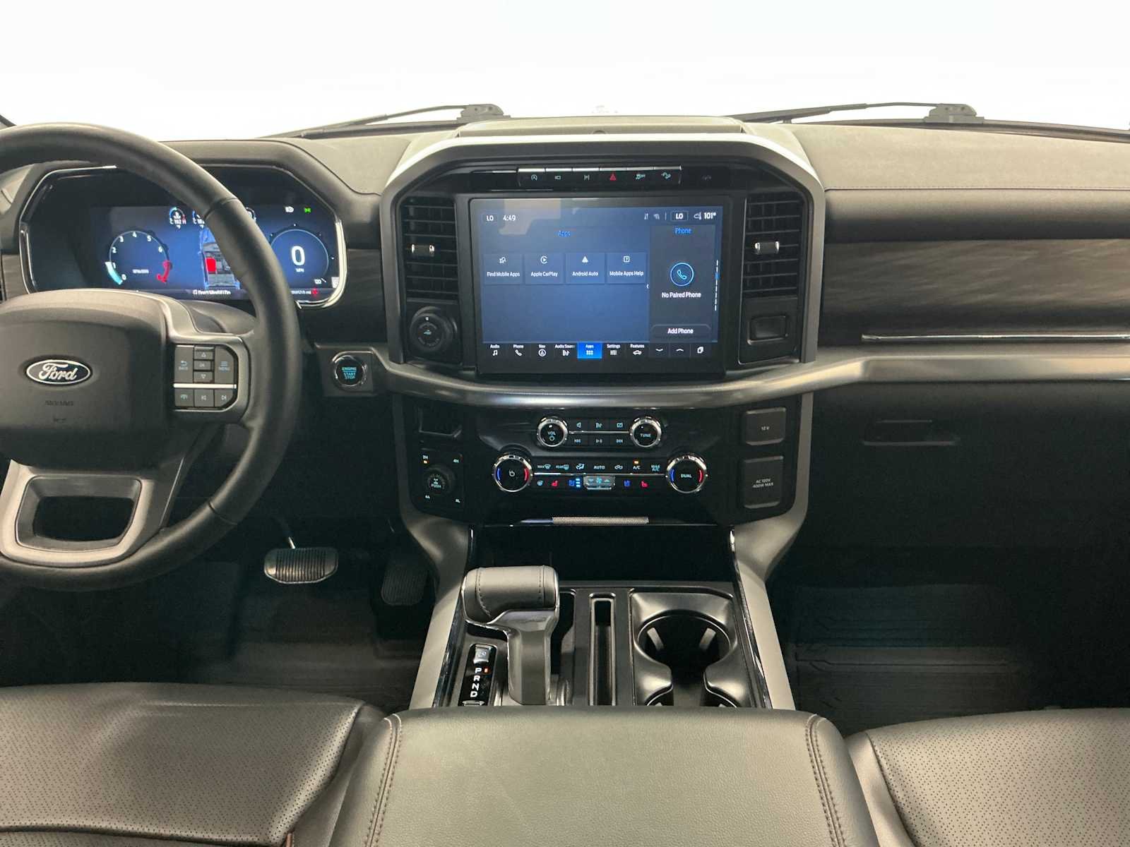 Used 2024 Star White Metallic Tri-Coat Ford LARIAT image 20