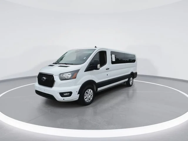 Used 2024 White Ford XLT image 4