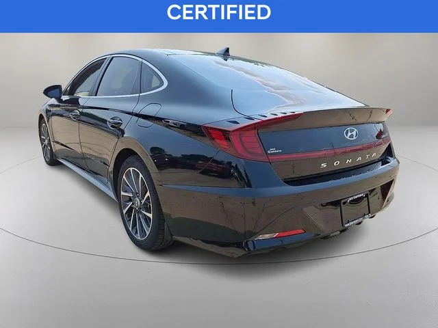 Used 2023 Black Hyundai Limited image 7