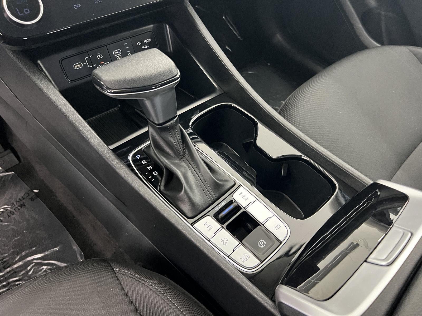 2025 Hyundai Tucson SEL - Photo 18