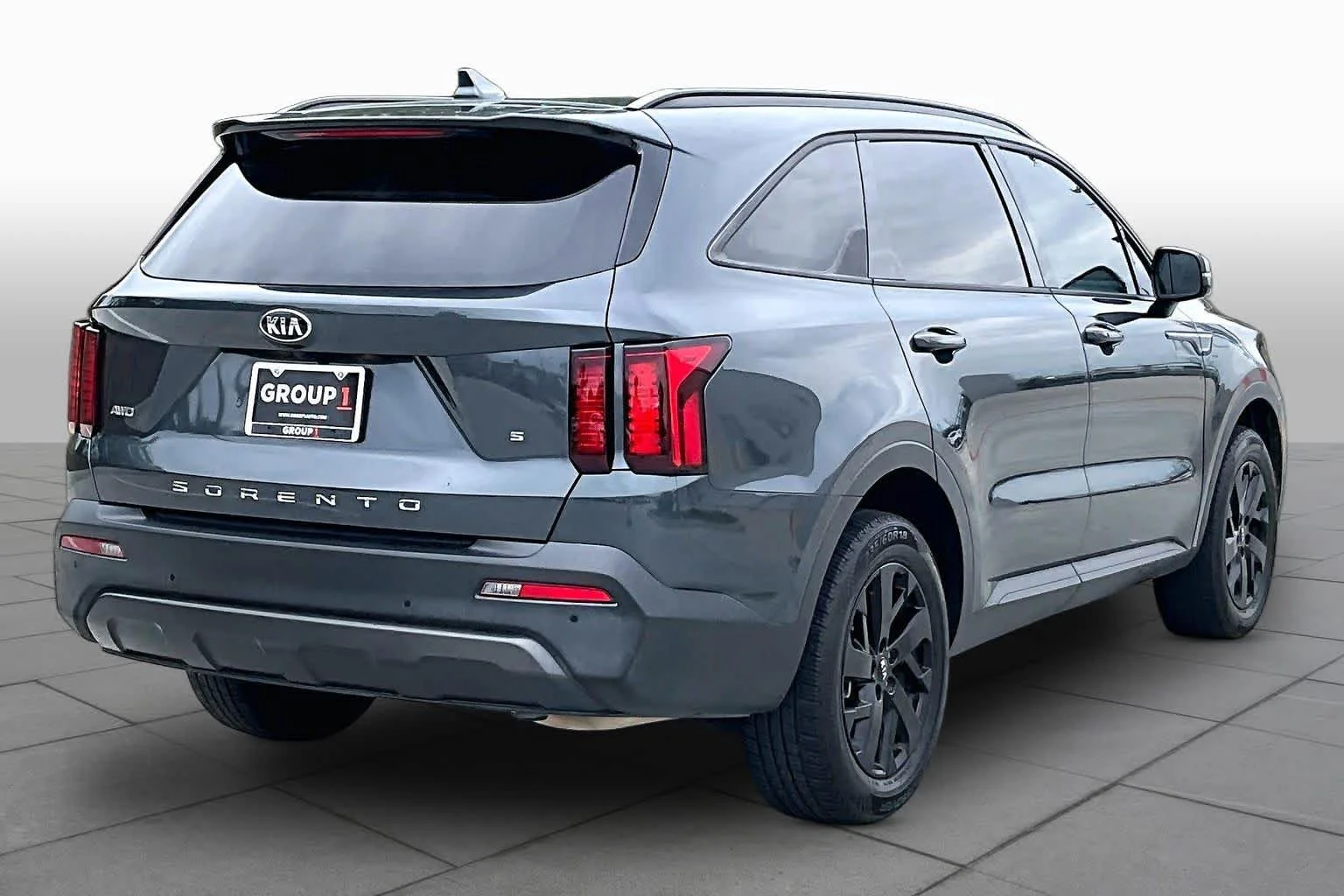 Used 2021 Gravity Grey Kia S image 13