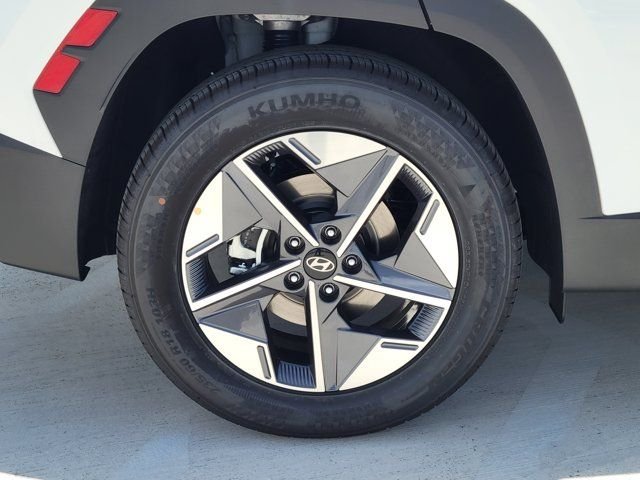 New 2026 White Hyundai SEL Premium FWD image 5